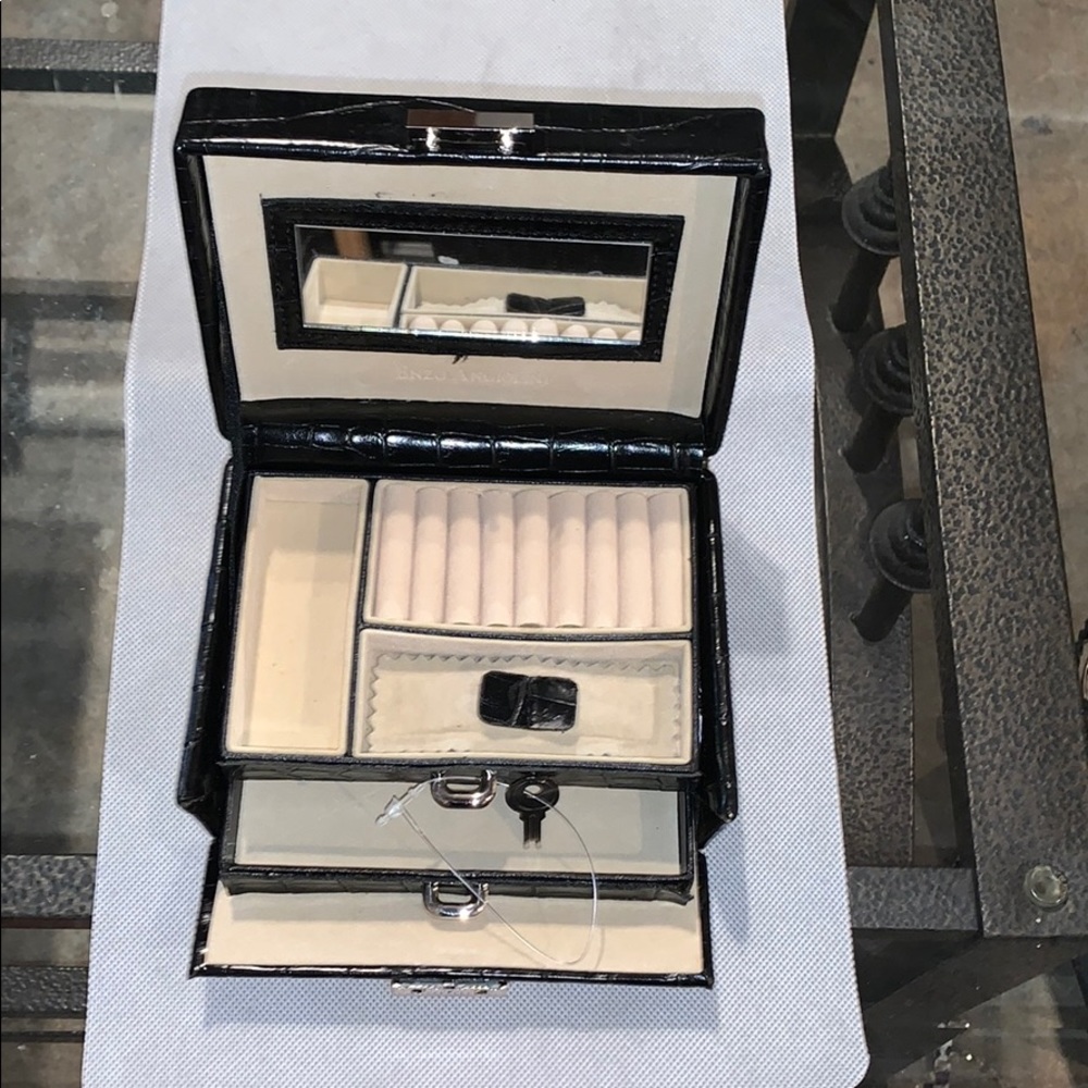 Enzo Angiolini Jewelry Case